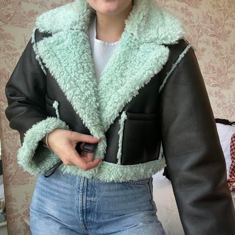 ASOS Black Fauxā Leather & Mint Shearling Cropped Aviator Jacket - Picture 2 of 6